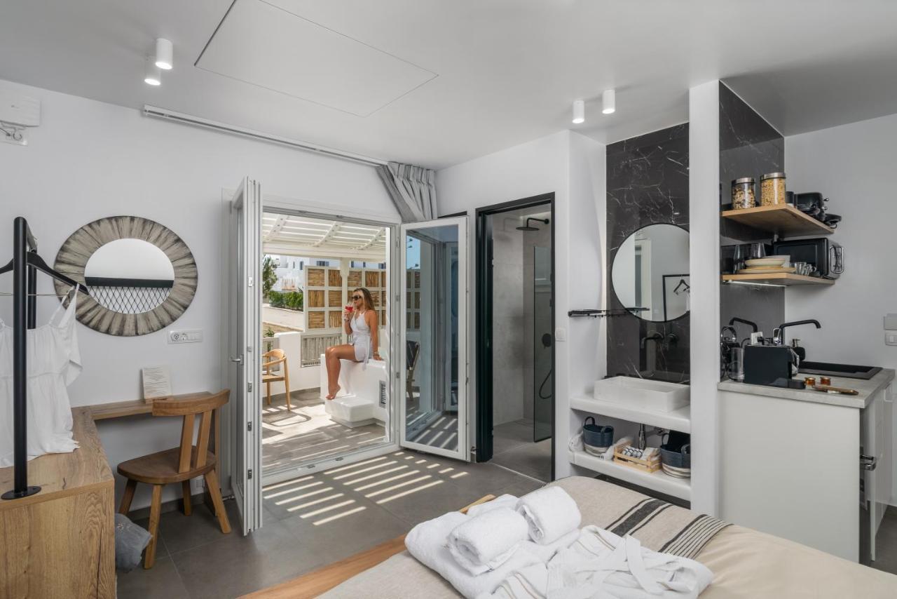 Orama Suites Milos Adamantas  Exterior photo