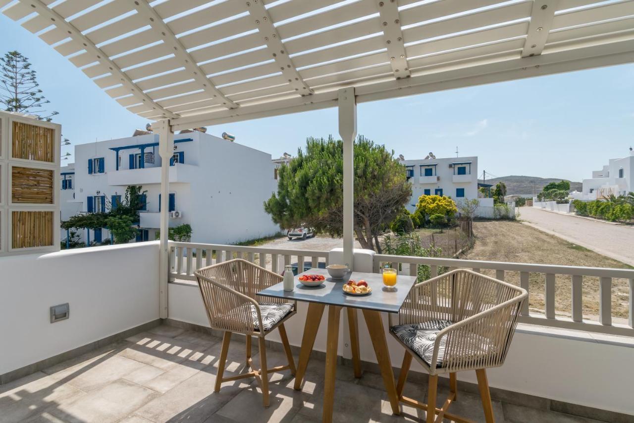 Orama Suites Milos Adamantas  Exterior photo