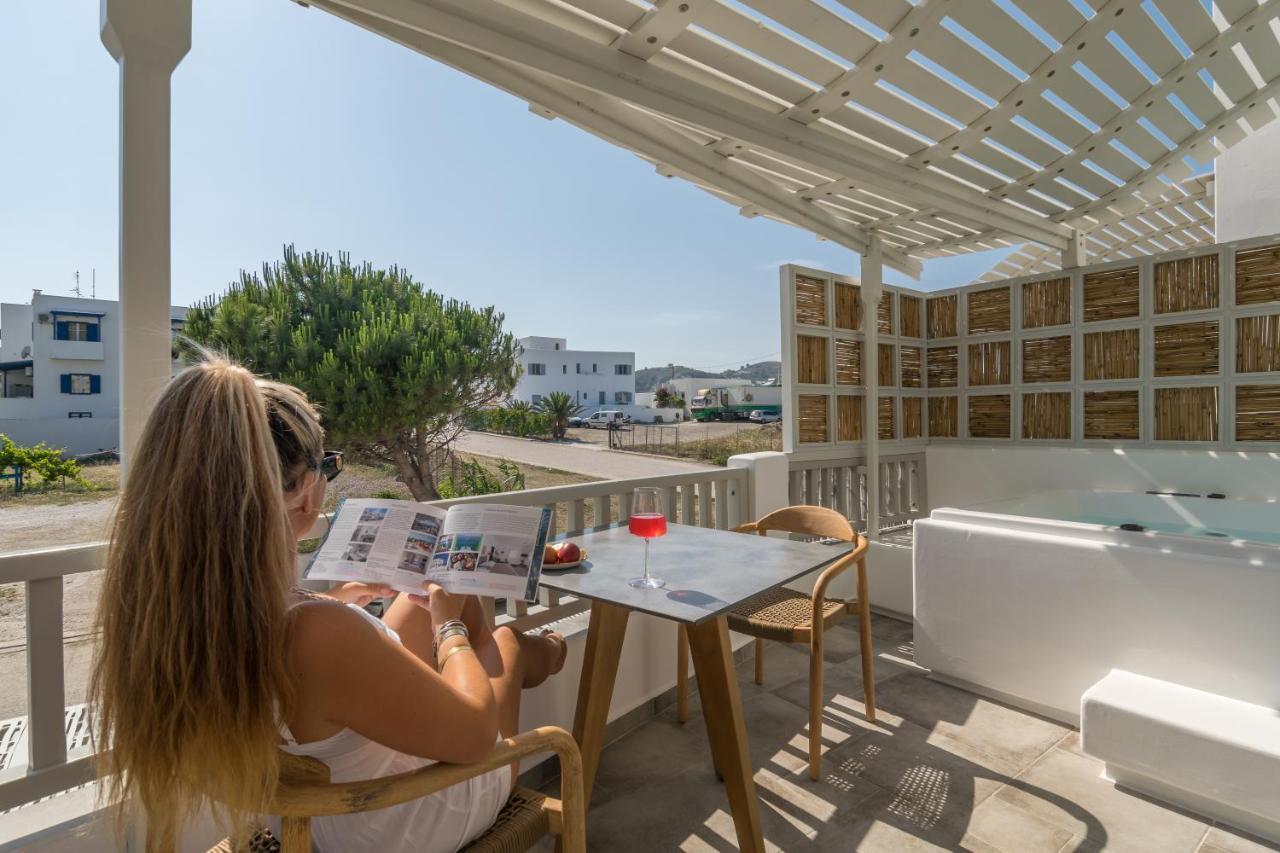 Orama Suites Milos Adamantas  Exterior photo